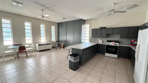 5103 NW 35th Street Lauderdale Lakes FL 33319