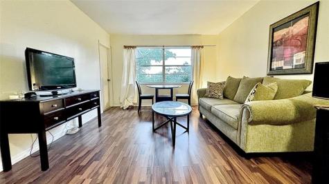 5103 NW 35th Street Lauderdale Lakes FL 33319