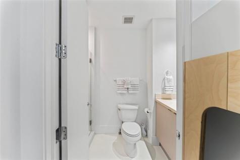 5959 Collins Avenue Miami Beach FL 33140