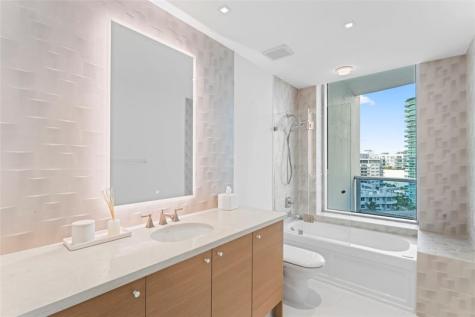 5959 Collins Avenue Miami Beach FL 33140