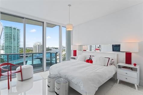 5959 Collins Avenue Miami Beach FL 33140