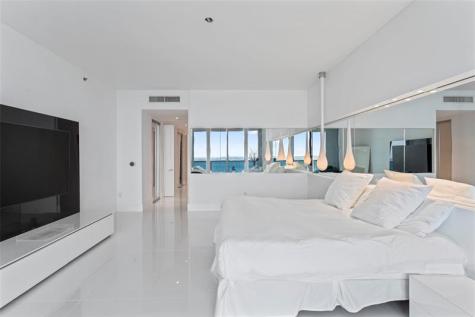 5959 Collins Avenue Miami Beach FL 33140