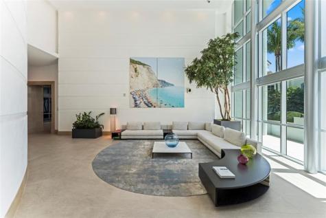 5959 Collins Avenue Miami Beach FL 33140