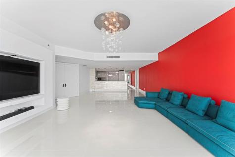 5959 Collins Avenue Miami Beach FL 33140