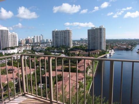 18151 NE 31st Court Aventura FL 33160