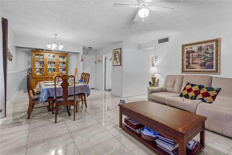8220 SW 24th Street North Lauderdale FL 33068