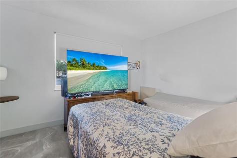 8220 SW 24th Street North Lauderdale FL 33068