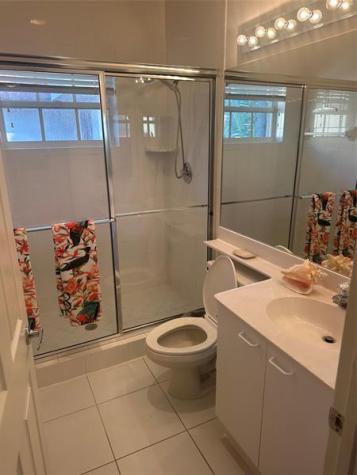 2770 NE 15th Fort Lauderdale FL 33304