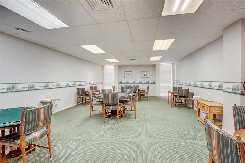 1149 Hillsboro Mile Pompano Beach FL 33062