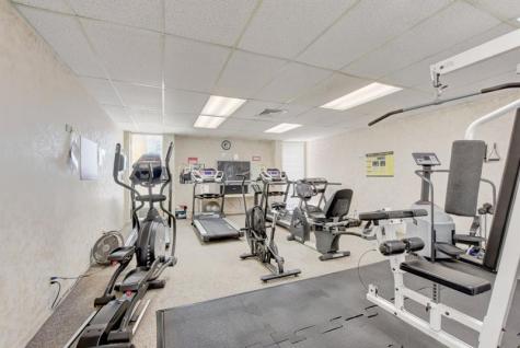 1149 Hillsboro Mile Pompano Beach FL 33062