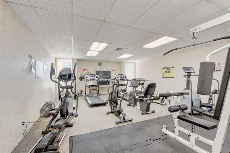 1149 Hillsboro Mile Pompano Beach FL 33062