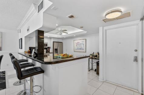 1149 Hillsboro Mile Pompano Beach FL 33062