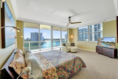 2845 NE 9th Street Fort Lauderdale FL 33304