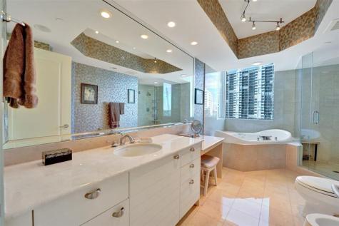 2845 NE 9th Street Fort Lauderdale FL 33304