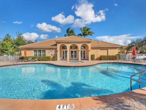 5824 Monterra Club Drive Lake Worth FL 33463