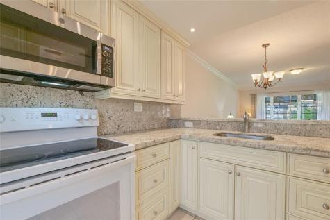 5071 W Oakland Park Boulevard Lauderdale Lakes FL 33313