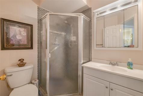 5071 W Oakland Park Boulevard Lauderdale Lakes FL 33313