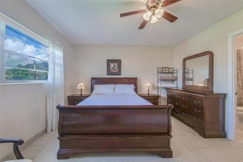 5071 W Oakland Park Boulevard Lauderdale Lakes FL 33313