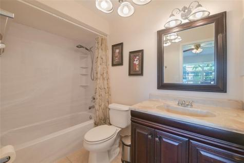 5071 W Oakland Park Boulevard Lauderdale Lakes FL 33313