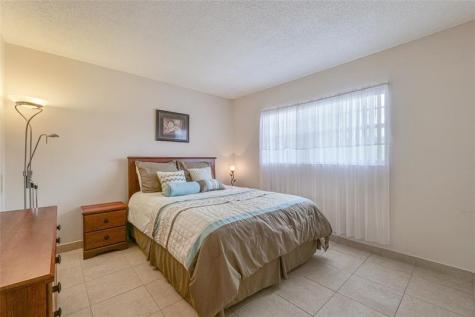 5071 W Oakland Park Boulevard Lauderdale Lakes FL 33313
