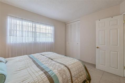 5071 W Oakland Park Boulevard Lauderdale Lakes FL 33313