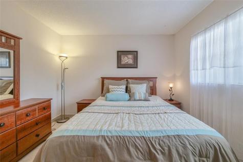 5071 W Oakland Park Boulevard Lauderdale Lakes FL 33313