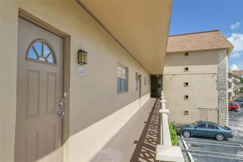 5071 W Oakland Park Boulevard Lauderdale Lakes FL 33313
