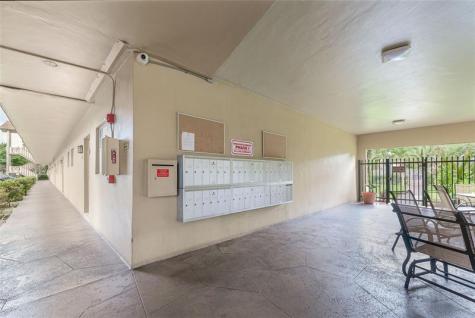 5071 W Oakland Park Boulevard Lauderdale Lakes FL 33313