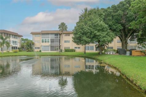 5071 W Oakland Park Boulevard Lauderdale Lakes FL 33313