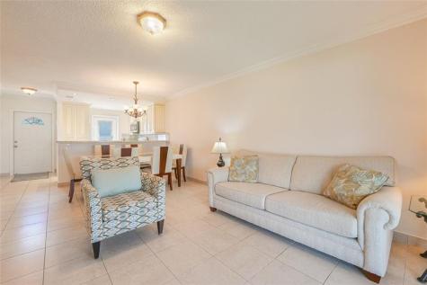 5071 W Oakland Park Boulevard Lauderdale Lakes FL 33313
