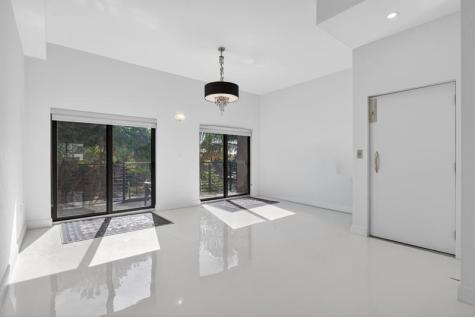 196 SE 4th Terrace Pompano Beach FL 33060