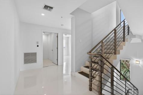 196 SE 4th Terrace Pompano Beach FL 33060