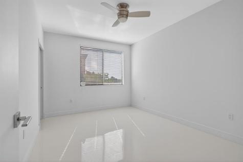 196 SE 4th Terrace Pompano Beach FL 33060
