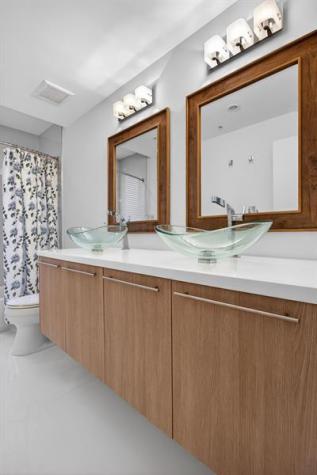 196 SE 4th Terrace Pompano Beach FL 33060