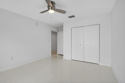 196 SE 4th Terrace Pompano Beach FL 33060