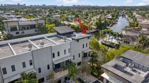 196 SE 4th Terrace Pompano Beach FL 33060
