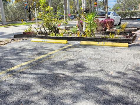 1735 NE 164th Street North Miami Beach FL 33162
