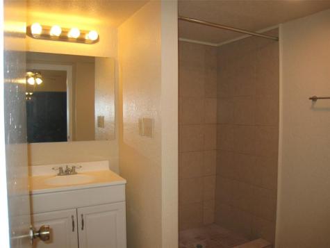 9501 NW 2nd Place Coral Springs FL 33071