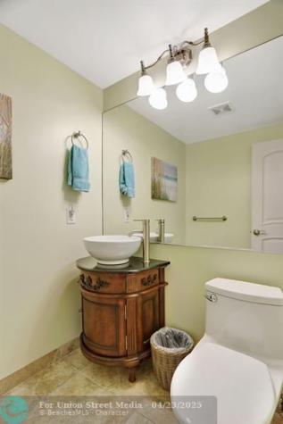 330 SE 20 Avenue Deerfield Beach FL 33441