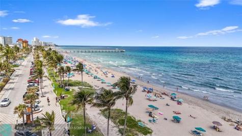 330 SE 20 Avenue Deerfield Beach FL 33441