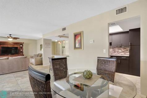 330 SE 20 Avenue Deerfield Beach FL 33441