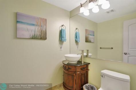 330 SE 20 Avenue Deerfield Beach FL 33441