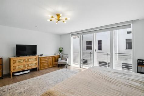 700 NE 14th Avenue Fort Lauderdale FL 33304