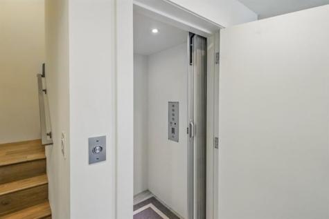 700 NE 14th Avenue Fort Lauderdale FL 33304