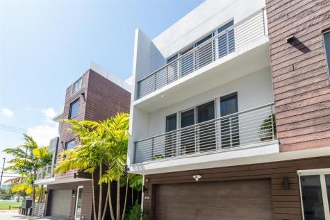 700 NE 14th Avenue Fort Lauderdale FL 33304