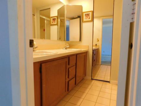 2545 Camelot Court Hollywood FL 33026