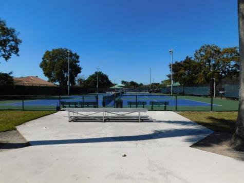 2545 Camelot Court Hollywood FL 33026