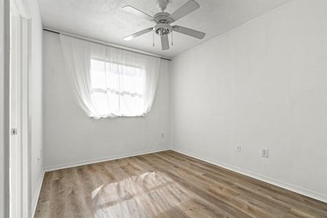 8520 NW 139th Terrace Miami Lakes FL 33016
