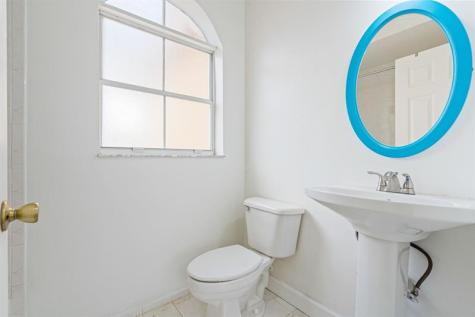 8520 NW 139th Terrace Miami Lakes FL 33016