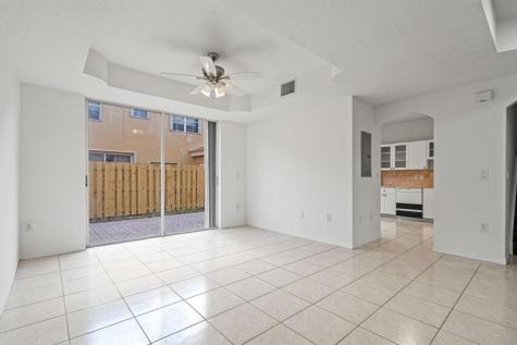8520 NW 139th Terrace Miami Lakes FL 33016